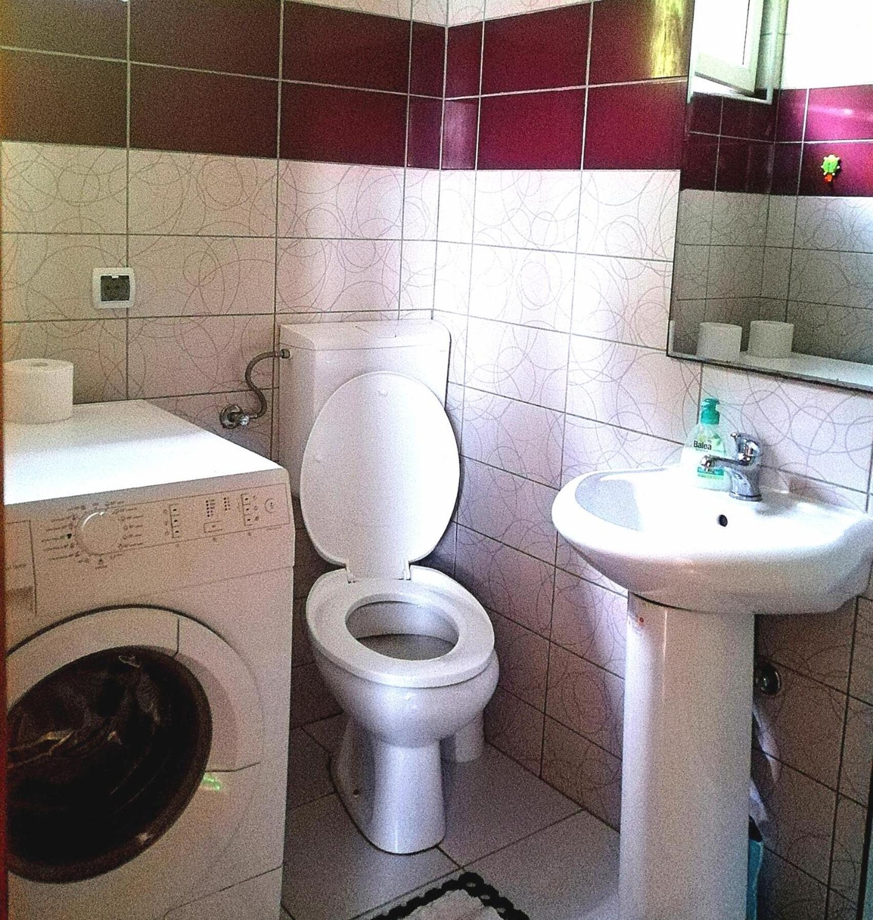 Apartment Dobra Vila เปรูชาซ ภายนอก รูปภาพ
